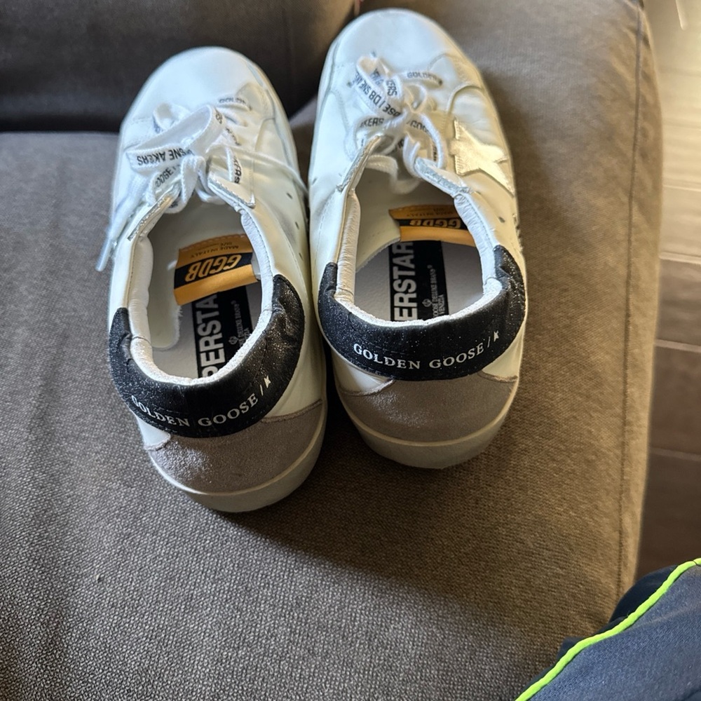 Golden Goose White and Black Star Sneakers - Picture 4 of 6
